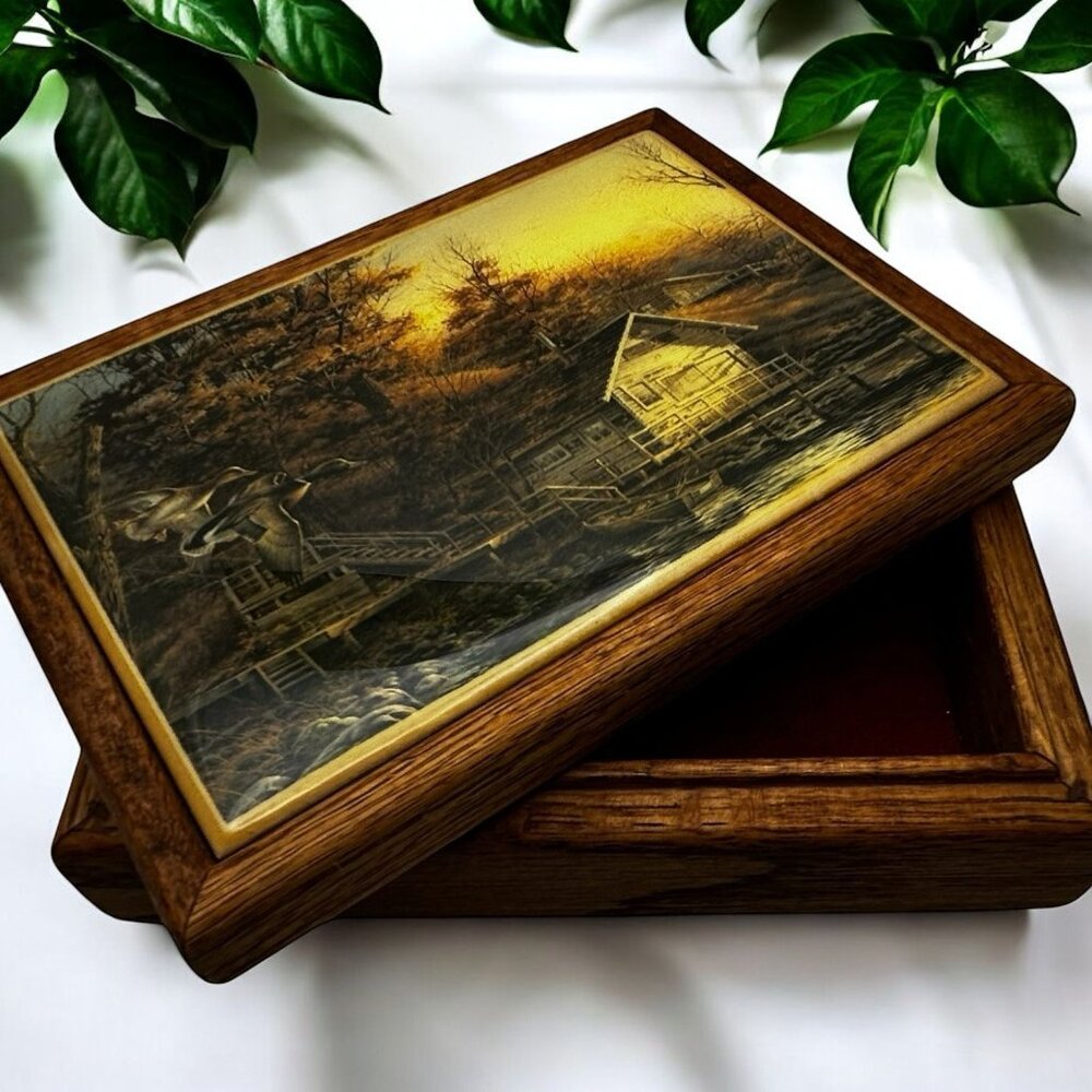 Vintage Terry Redlin Art fishing Scene Solid Wood Jewelry Box Ceramic Lid